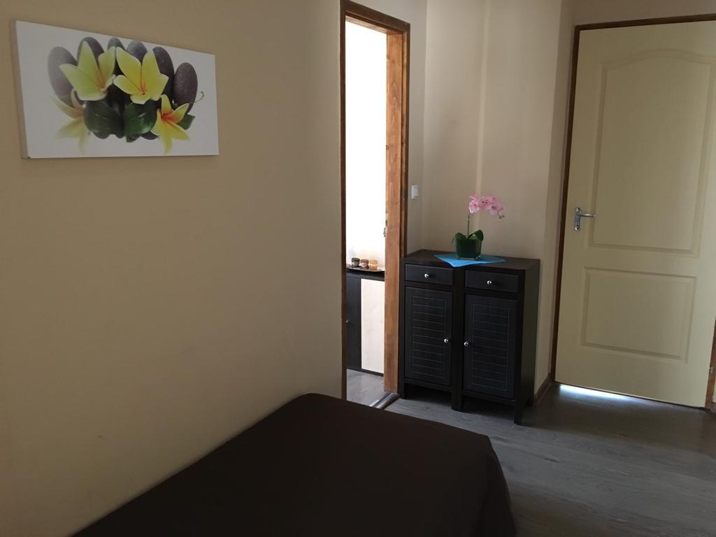 Abszolut Hotel Es Panzio Nyírbátor 외부 사진